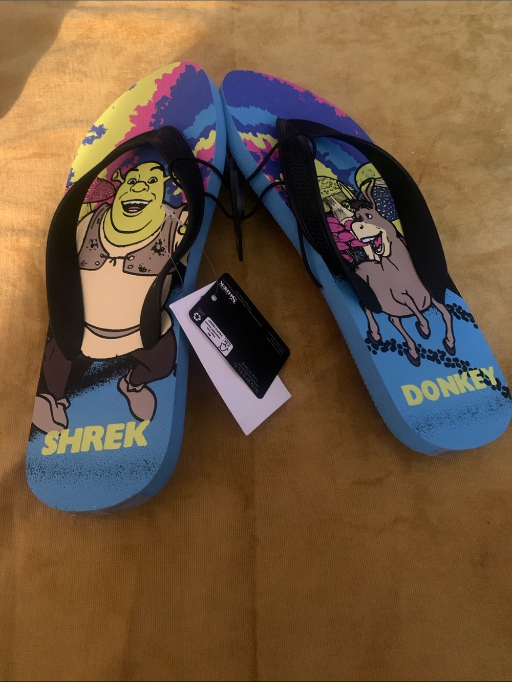Shriek ' Graphic Flip Flops - Blue Multi
